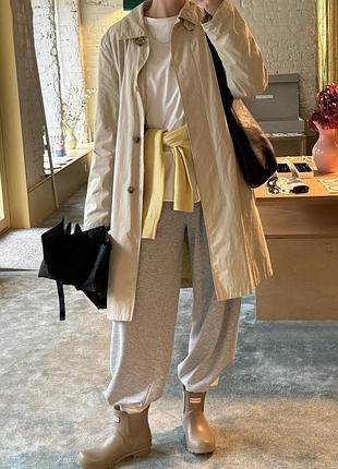 Тренч бежевий прямий вкорочений