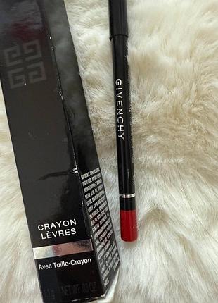 Червоний олівець для губ givenchy