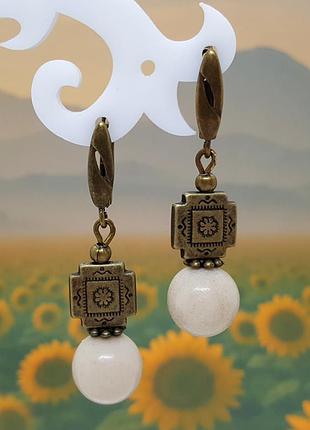 🔺🏵️ сережки під вишиванку в етно-стилі натуральний камінь біла викопна яшма