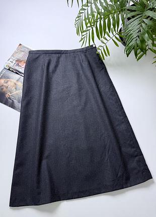 Вовняна спідниця