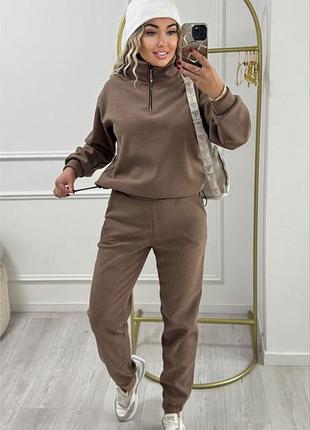 Вельветовый спортивный костюм на флисе с кофтой с воротником с молнией с брюками джоггерами