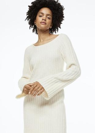 Молочна сукня молочне плаття в рубчик вязане вязана