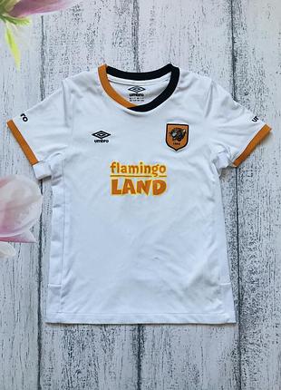 Крутая футболка для спорта umbro 6-7лет