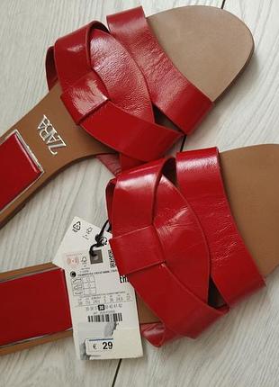 Слайдеры из натуральной кожи от zara