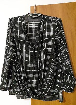Блуза модная