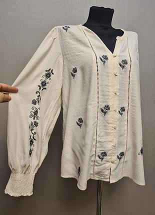 Блуза с вышивкой вышиванка