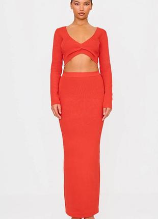 Гарна довга трикотажна в'язана спідниця