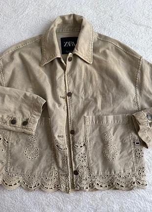 Курточка zara