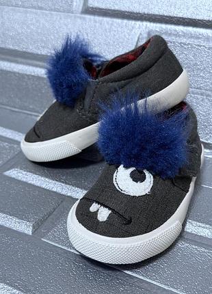 Тапочки слипоны для мальчика 21 размер (13 см стелька) next детские кеды кроссовки