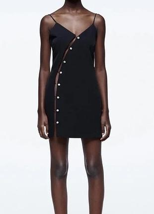 Zara маленька чорна сукня плаття на бретелях  з камінчиками і розпоркою с