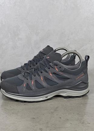 Кроссовки lowa gore-tex