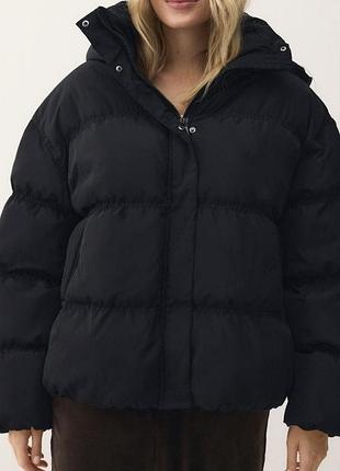 Продам куртку reserved