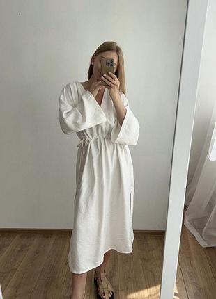 Сукня міді на кулісці молочного кольору