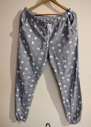 Брюки флисовые теплые женские с сердечками