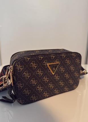 Сумка  жіноча guess
