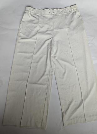 Широкие брюки со стрелкой р.48-50