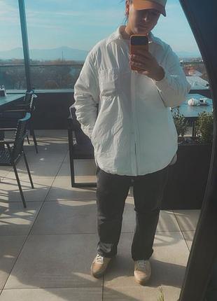 Біла куртка сорочка на ґудзиках mango