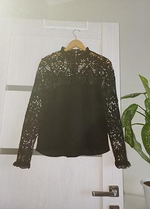 Блуза кружевная на м