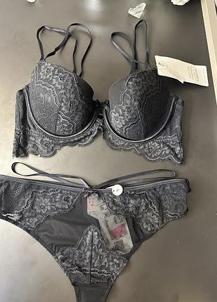 Шикарний комплект hunkemoller