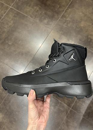 Черевики кросівки jordan city boot black / metallic silver 2