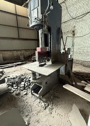 Станок для бруківки