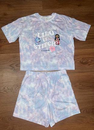 Костюм або піжамка для дівчинки