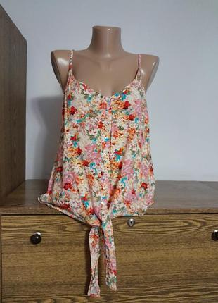 Майка нова на гудзиках