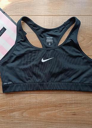 Топ спортивный