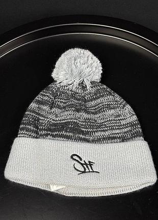 Шапка чоловіча зимова staff, стан нової. оригінал.