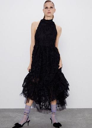 Розкішна святкова  сукня  з фатину