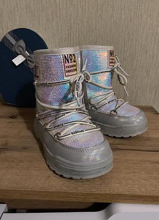 Зимові черевики