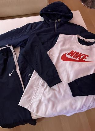 Спортивний костюм