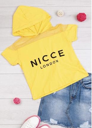 Футболка жіноча