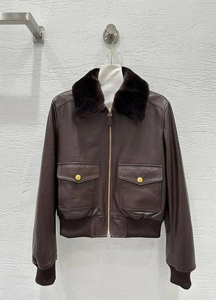 Куртка жіноча