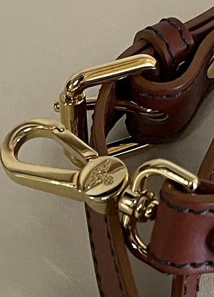 Шкіряний плечовий ремінь на сумку бренд vivienne westwood