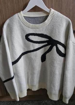 Тёплый свитер оверсайз ,укороченый.