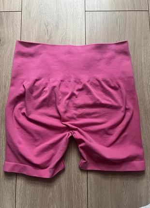 Неймовірно гарні та стильні жіночі спортивні шорти велосипедки з ефектом пуш ап  bo&tee рожеві