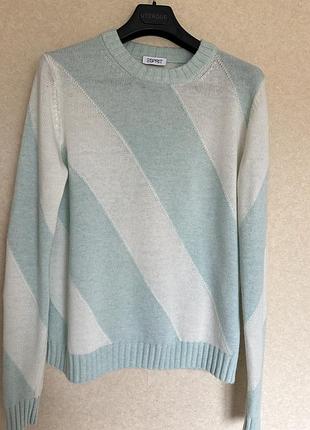 Светри з вмістом вовни та кашеміру.