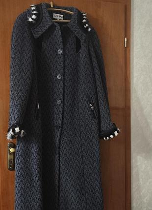 Пальто зимнее