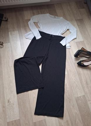 Трикотажные брюки р 42