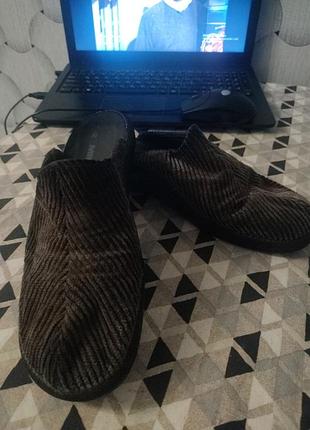Мужские тапки