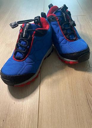 Детские треккинговые кроссовки columbia синие с красным, размер 24