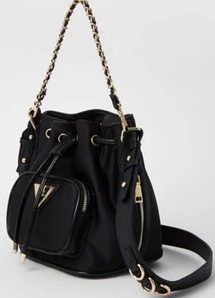 Black satin mini duffle bag river island 💛🖤🩶 2