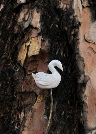Подвеска лебедь