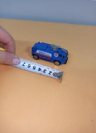 Машинка игрушечная модель полицейского бронированного автомобиля 6