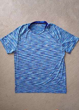 Брендова футболка souluxe.