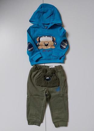 Брендовый теплый костюм для мальчика