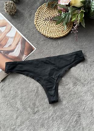 Нейлонові стрінги кельвін кляйн чорні з мереживом