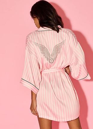 Сатиновый халатик с камнями  victoria's secret