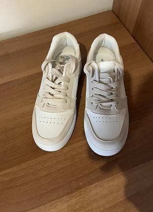 Жіночі кеди